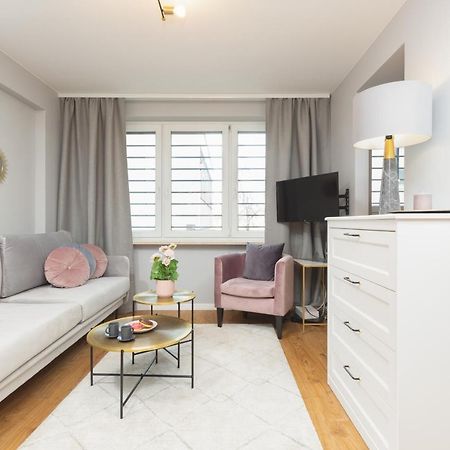 City Center Apartment Near The Vistula By Noclegi Renters Varsovie Extérieur photo
