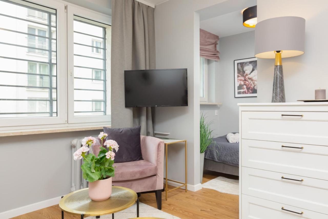 City Center Apartment Near The Vistula By Noclegi Renters Varsovie Extérieur photo